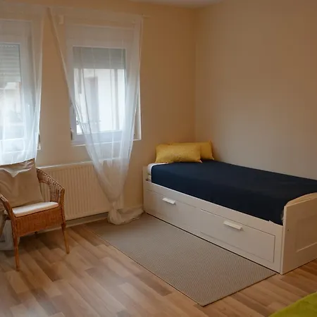 Napsugár Vendégház * Egerszalók